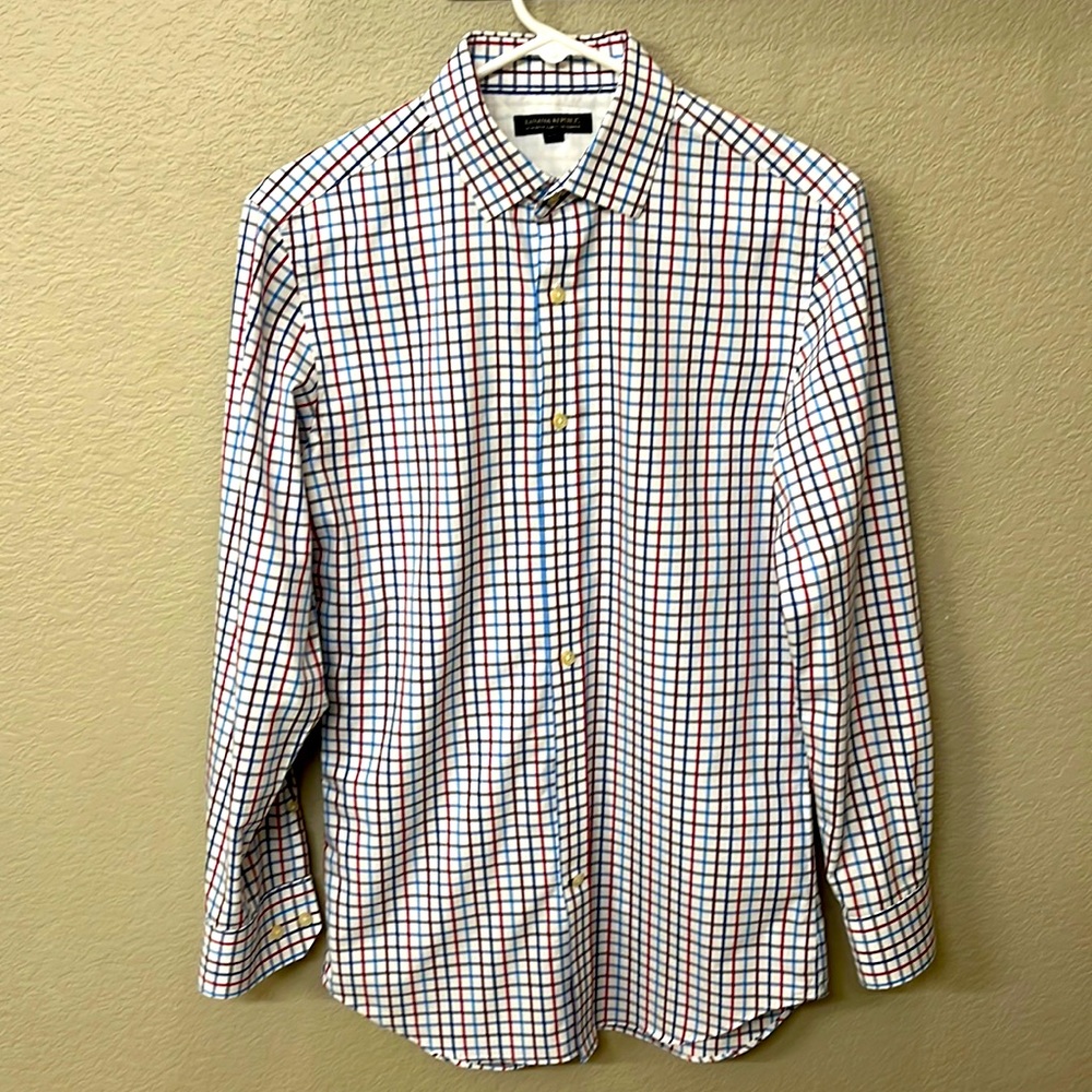 Banana Republic non-iron dress shirt. Size small.